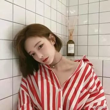 女煞星对九命客